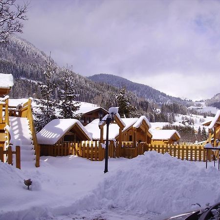 Familiengastehaus Ingrid Appartement Sankt Martin am Tennengebirge Buitenkant foto