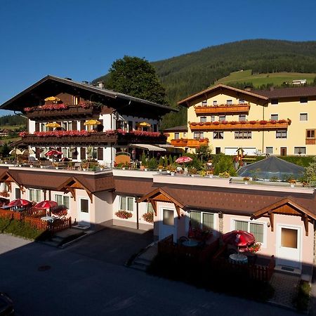 Familiengastehaus Ingrid Appartement Sankt Martin am Tennengebirge Buitenkant foto