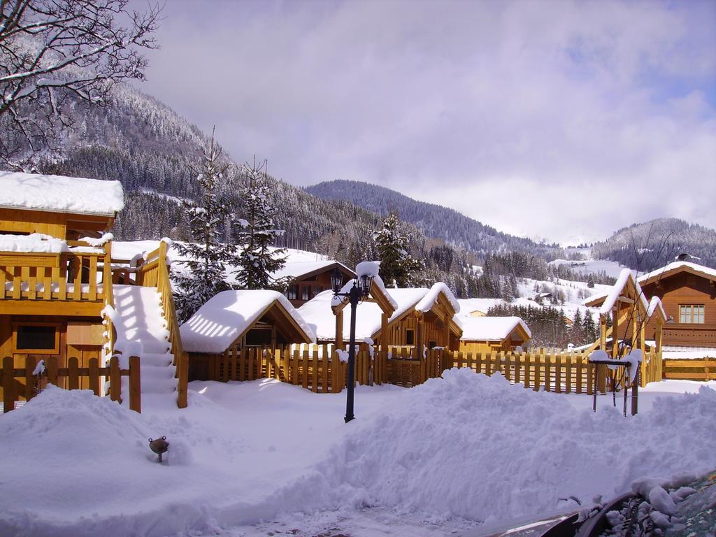 Familiengastehaus Ingrid Appartement Sankt Martin am Tennengebirge Buitenkant foto