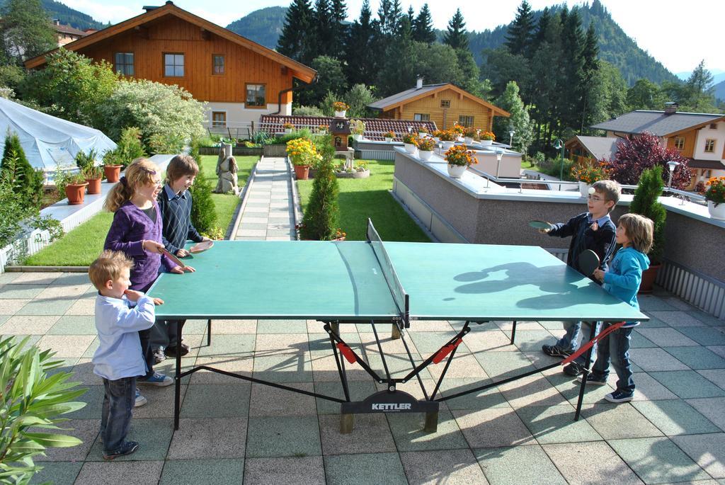 Familiengastehaus Ingrid Appartement Sankt Martin am Tennengebirge Buitenkant foto